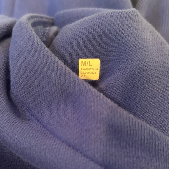 Lululemon Oversized Scuba - Picture 3 of 5